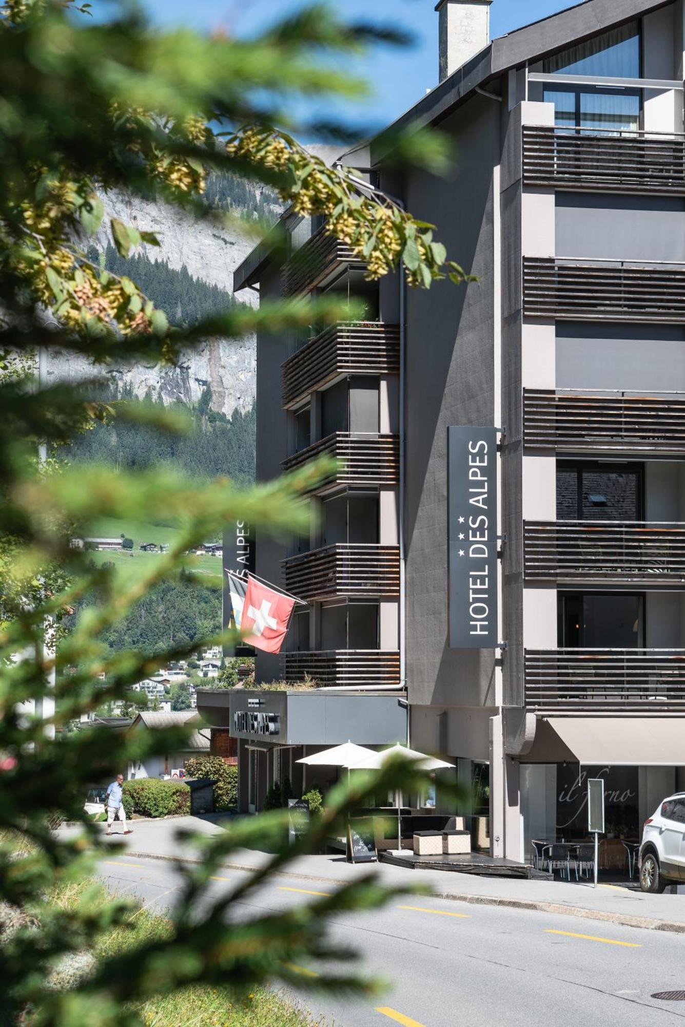 Studio Im Hotel Des Alpes ฟลิมส์ ภายนอก รูปภาพ